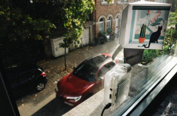 Citizen Science for Traffic and Air Pollution Monitoring